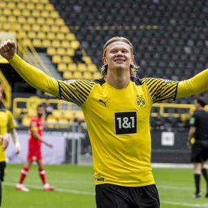  多特维特塞尔后腰屏障稳固，德甲拦截数据领跑全联盟