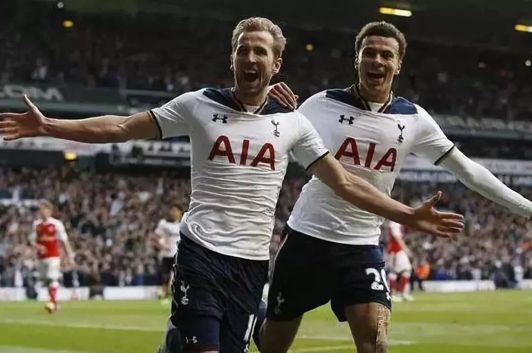  热刺防线溃败遭利物浦血洗  